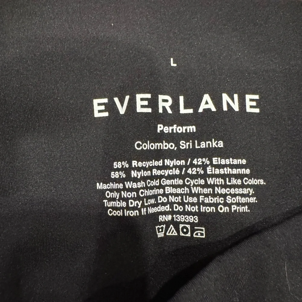 Everlane The Perform Legging Black Women's Cropped Pants/ Capri - Large - Picture 3 of 4